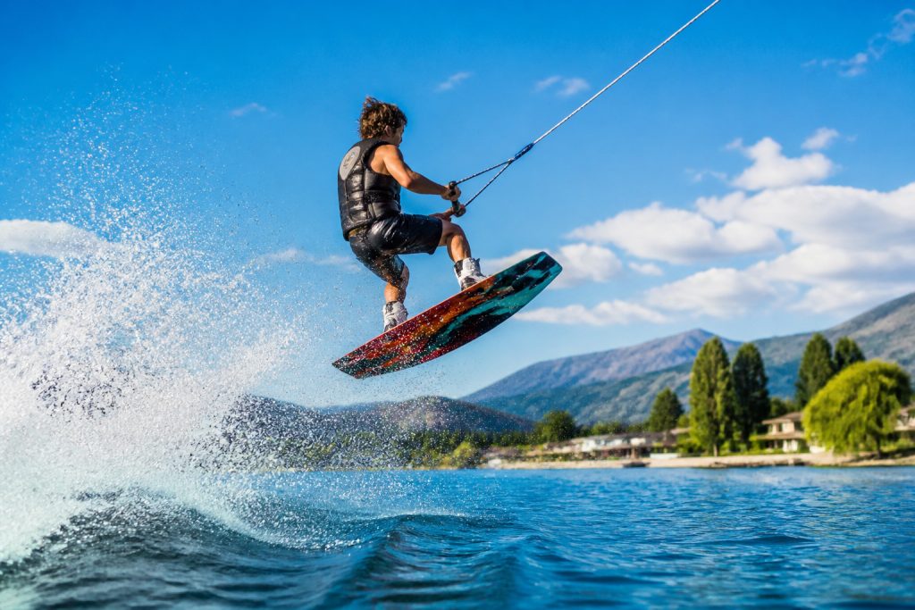 Wakeboard : tout pour tes premières glisses et figures
