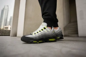 Nike Air Max 95 : le design anatomique qui a tout changé