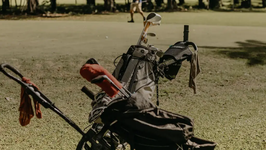 Sac de golf et accessoires avant la partie